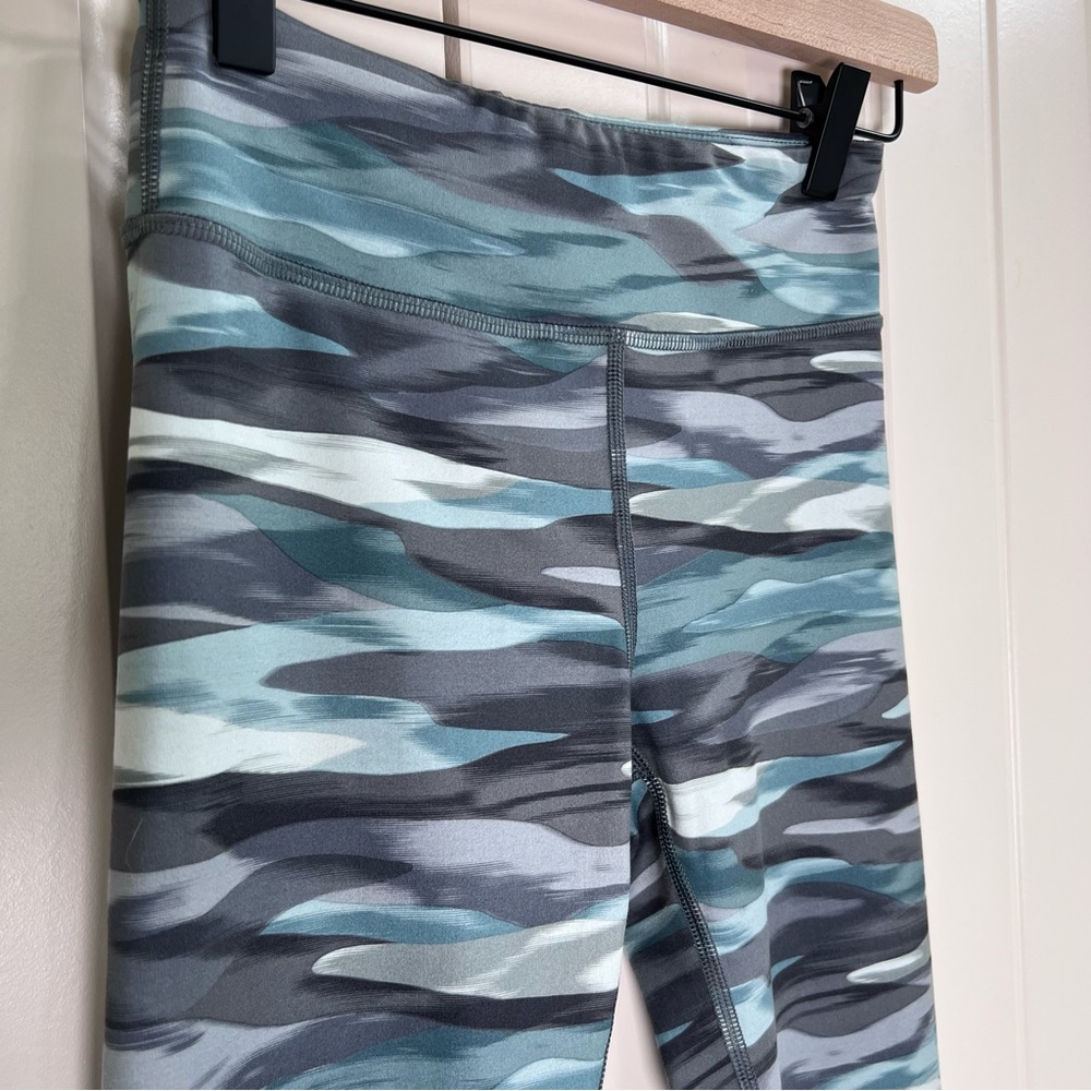 Athleta Girl High Rise Printed Chit Chat Legging in Green/Gray, Size L/12 - Picture 8 of 9